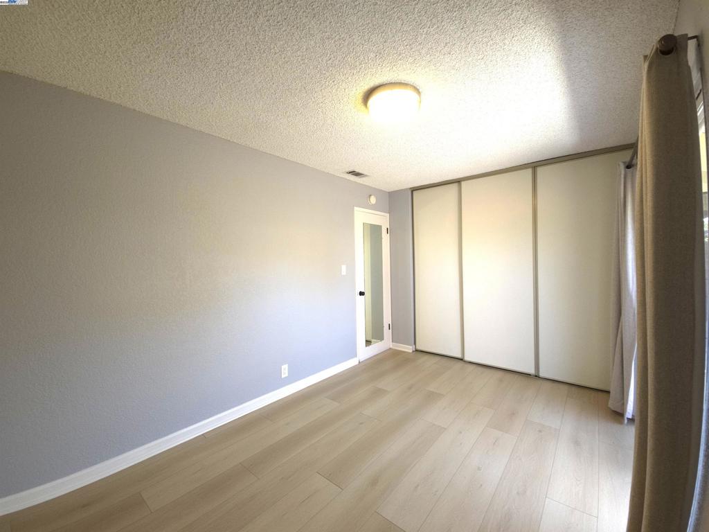ROUNDTREE - Residential