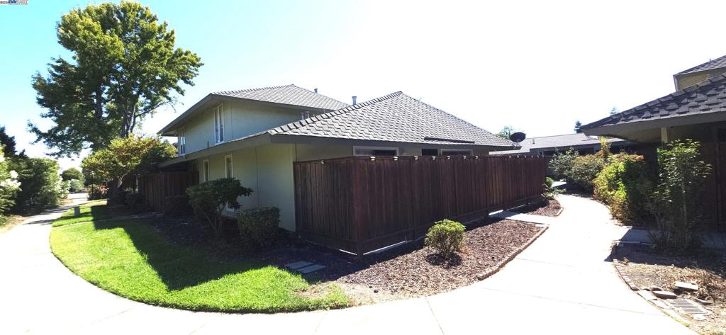 ROUNDTREE - Residential
