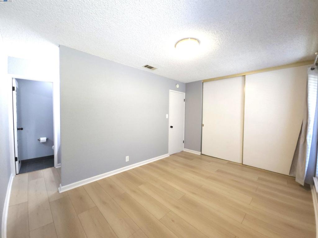 ROUNDTREE - Residential