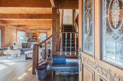 Photo of 5820 Briarcliff Terrace, Royal Oaks, CA 95076 (MLS # ML82031646)