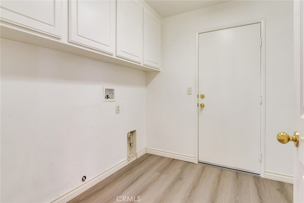 6056 Delaware Park Court