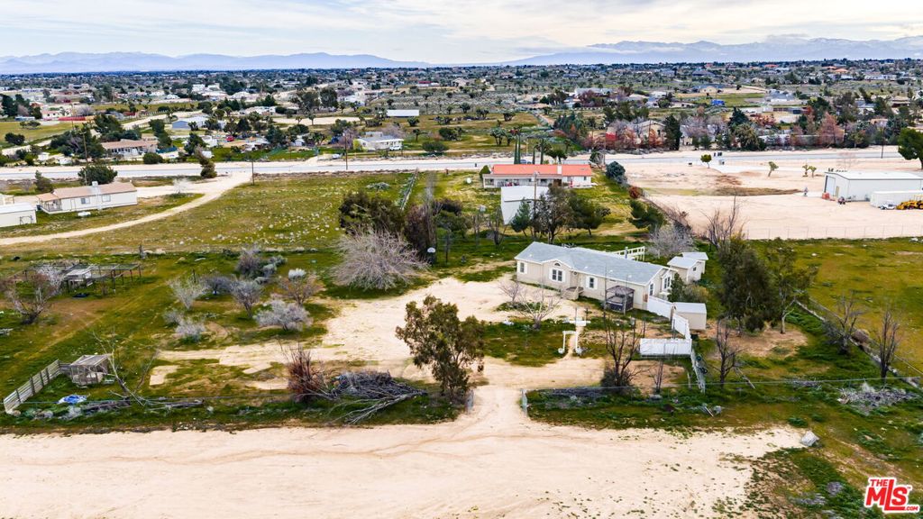 6425 Smoke Tree Road
