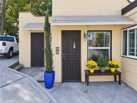 Photo of 5628 Pickering Ave AVE, Whittier, CA 90601 (MLS # PW26215130)