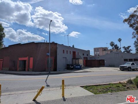 9190 ,9200-14 Exposition Drive Los Angeles CA 90034