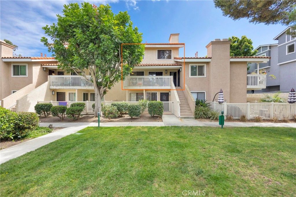 Photo of 19185 Shoreline LN, Huntington Beach, CA 92648 (MLS # PW26097378)