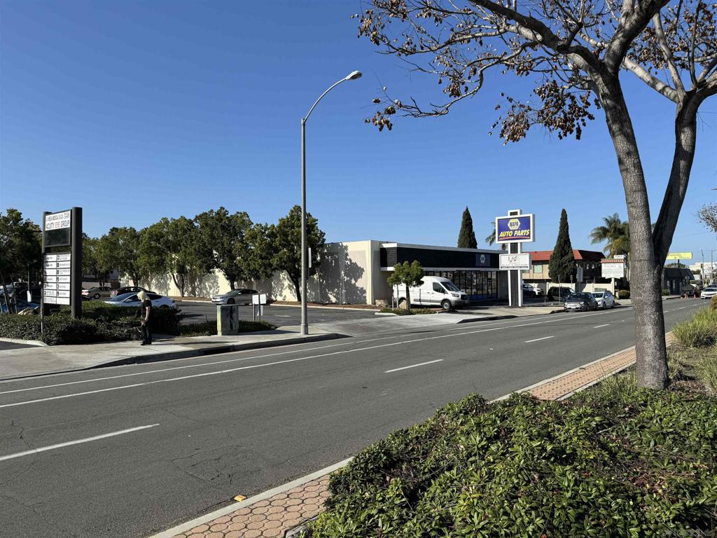 7366 El Cajon Blvd