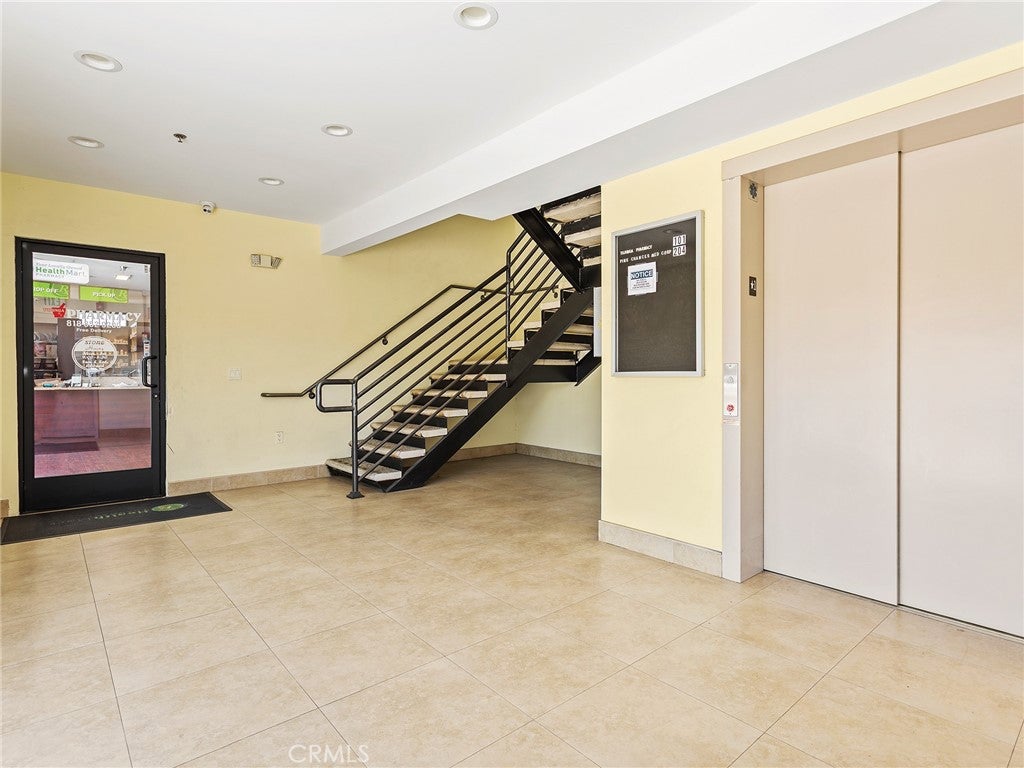 7341 Foothill Boulevard