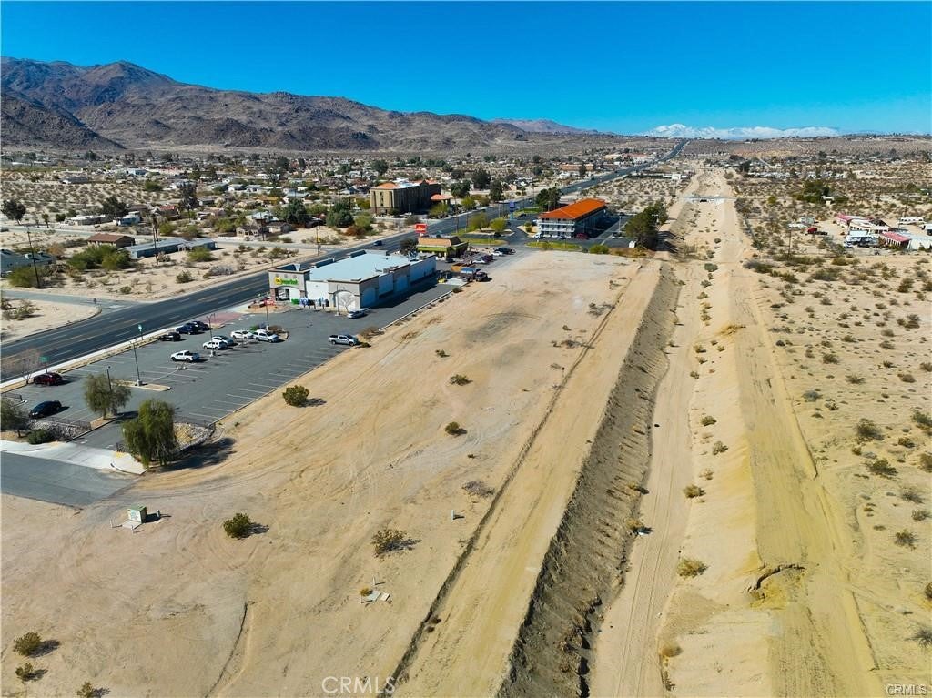 29 Palms Hwy