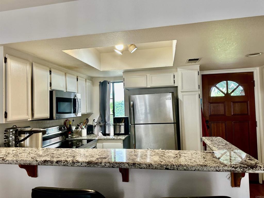 9260 Towne Centre Drive 23