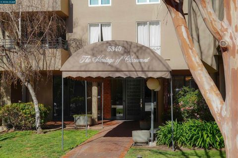 Photo of 5340 Broadway Terrace #203, Oakland, CA 94618 (MLS # 41127646)