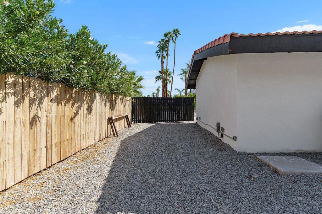 46075 Verba Santa Drive