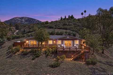 Photo of 17036 Iron Mountain DR, Poway, CA 92064 (MLS # 260023245SD)