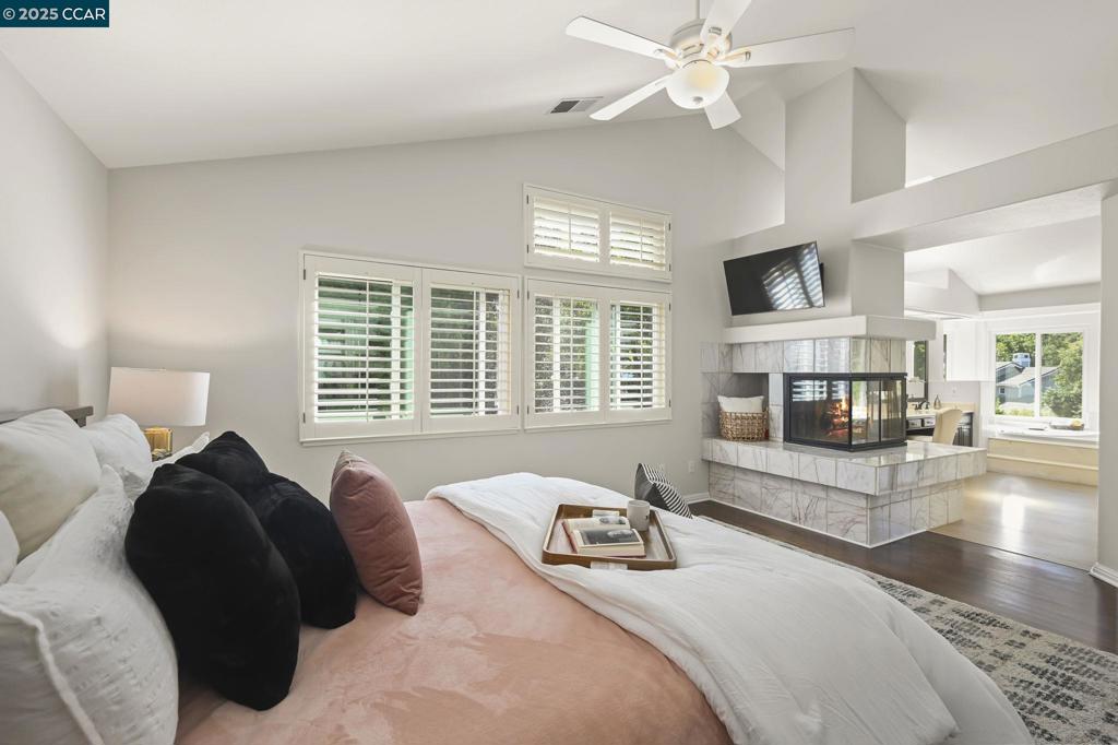 STONEGATE - Residential
