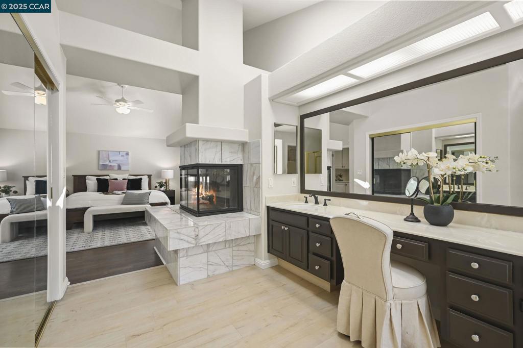 STONEGATE - Residential
