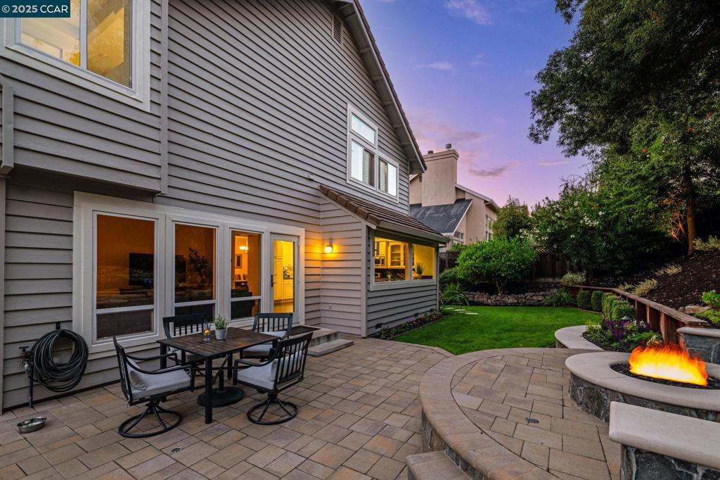 STONEGATE - Residential