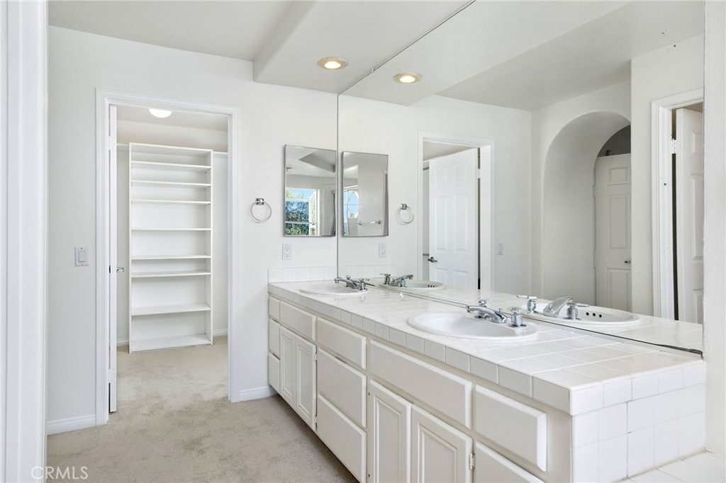 Marinita Townhomes (MT) - Residential