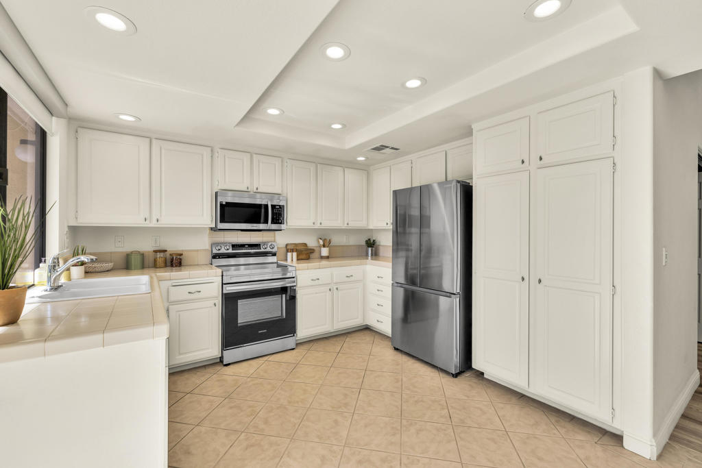 Monterey Country Clu - Residential