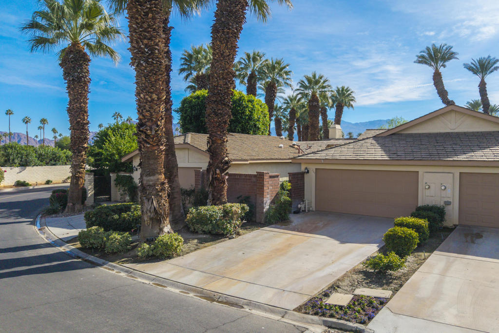 Monterey Country Clu - Residential