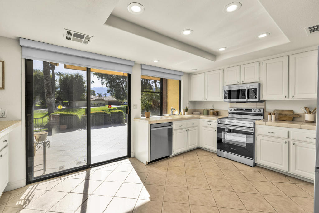 Monterey Country Clu - Residential