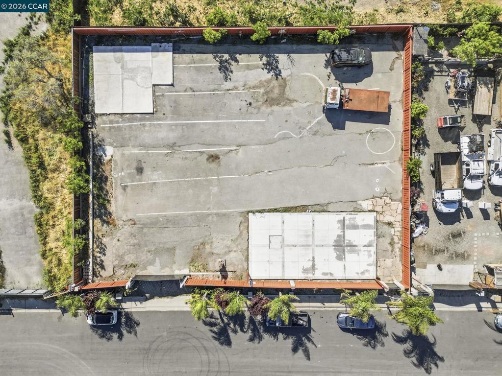 201 Solano Ave