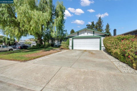 Photo of 3621 Brookdale Cir CIR, Antioch, CA 94509 (MLS # 41148736)