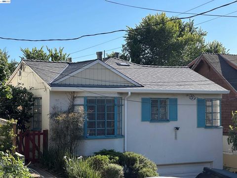 Photo of 617 619 Cleveland, Oakland, CA 94606 (MLS # 41139924)
