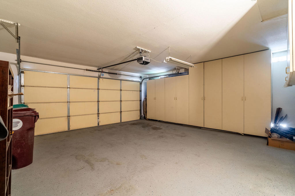 Laguna De La Paz - Residential