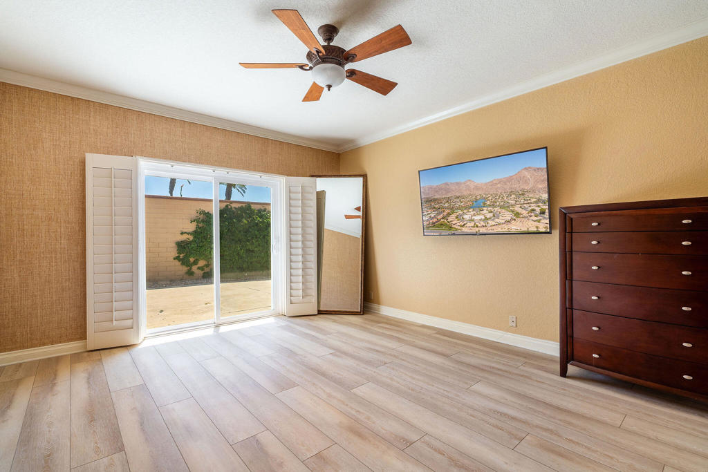 Laguna De La Paz - Residential