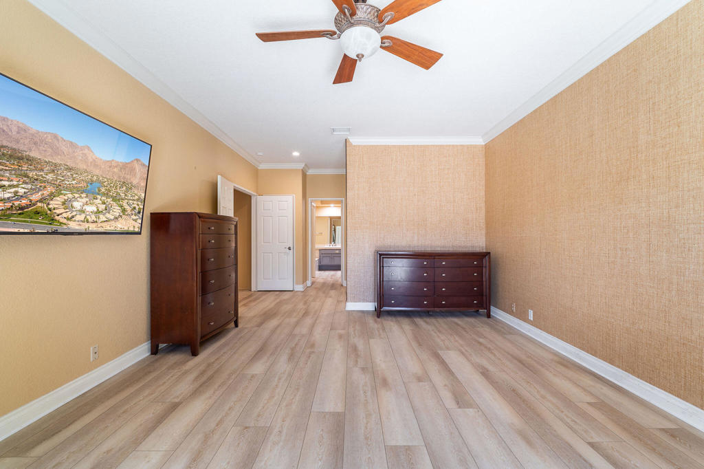 Laguna De La Paz - Residential