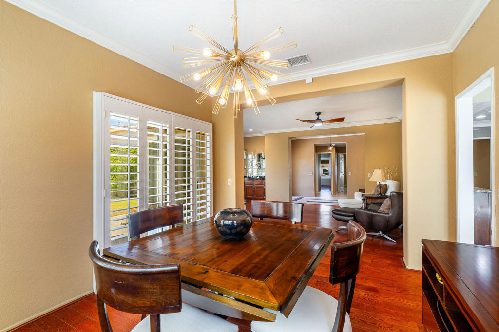 Laguna De La Paz - Residential