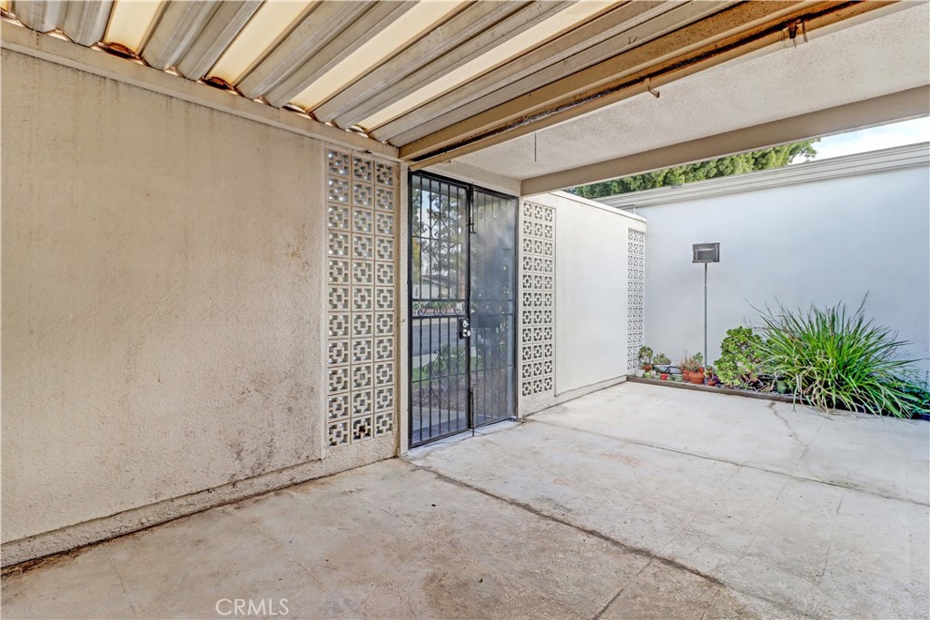 319 Avenida Carmel C