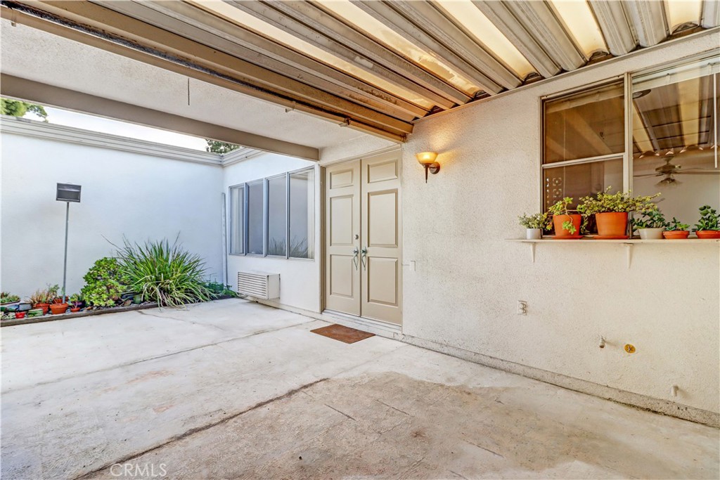 319 Avenida Carmel C