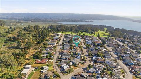 Tiny photo for 410 Kings Avenue, Morro Bay, CA 93442 (MLS # SC26074201)