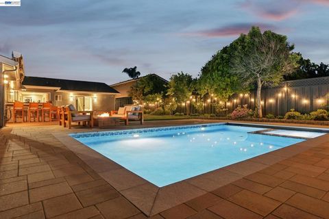 Photo of 7799 Hermitage Ave Ave, Newark, CA 94560 (MLS # 41132876)