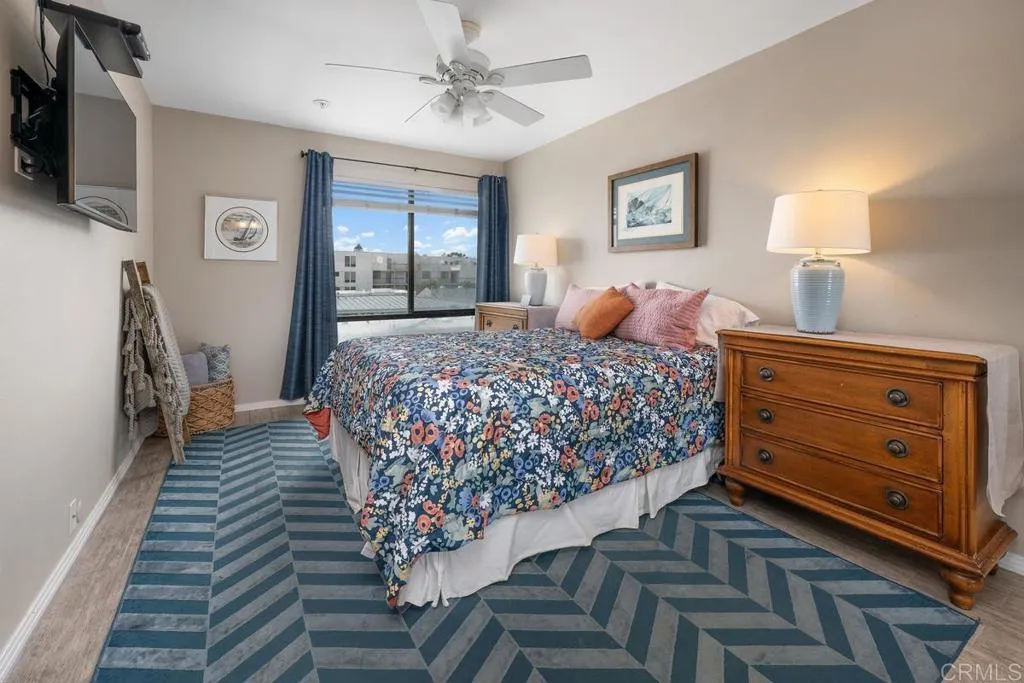 Pacific Beach (San Diego), California 92109, United States, 2 Bedrooms Bedrooms, ,1 BathroomBathrooms,Residential,Active,111659