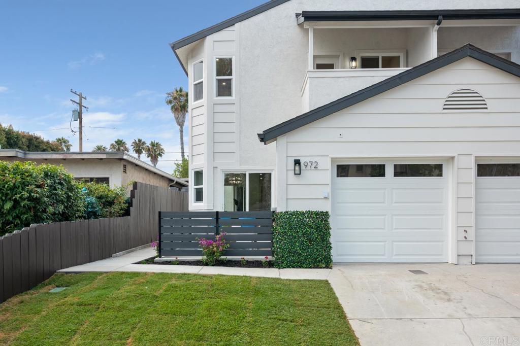 972 Sapphire Street, San Diego CA 92109