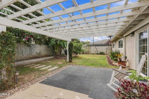 Tiny photo for 4400 Hamilton Avenue, Oxnard, CA 93033 (MLS # V1-38809)