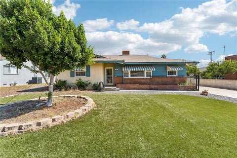 Photo of 5047 Golden AVE, Riverside, CA 92505 (MLS # OC26208512)