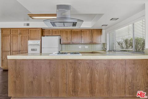 Tiny photo for 2695 Cordelia Road, Los Angeles, CA 90049 (MLS # 26655309)