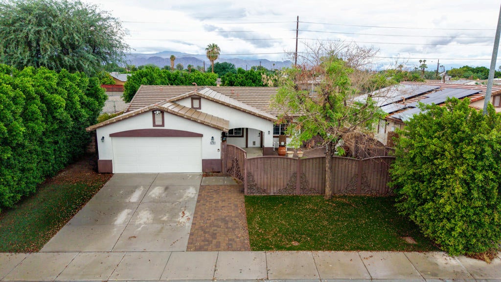 52787 Genoa Street