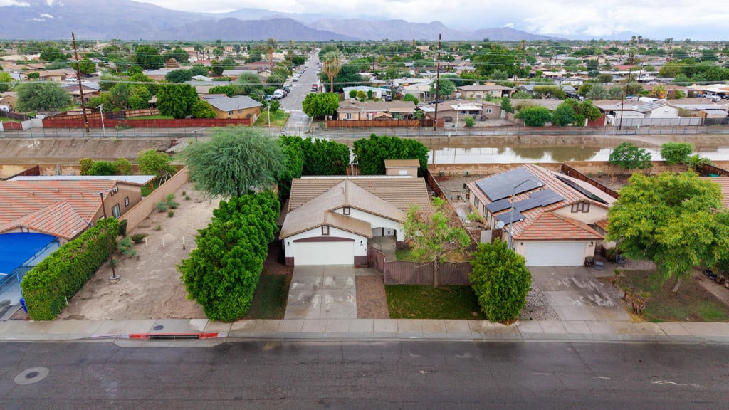 52787 Genoa Street