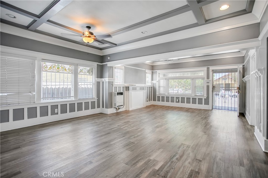 240 E Gage Avenue