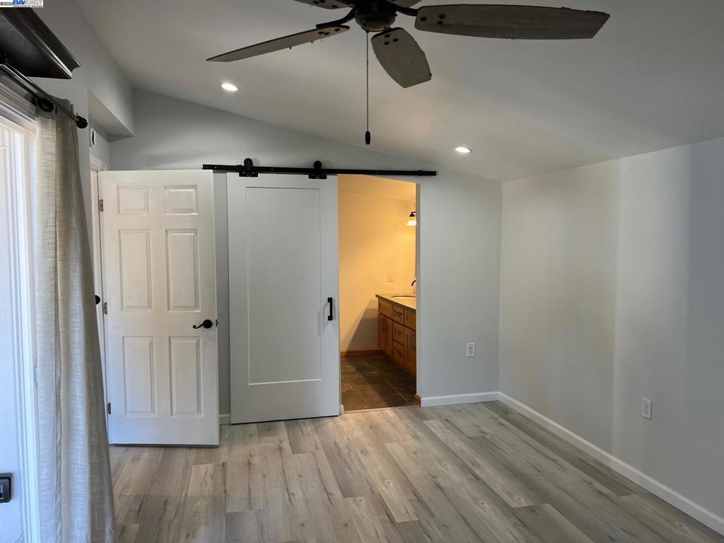 DELTAWAONT - Residential Lease