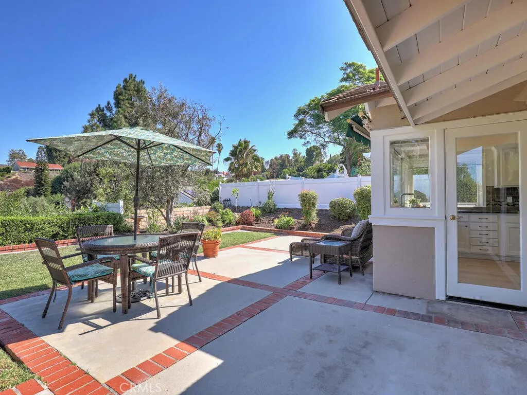 Mission Viejo, California 92691, United States, 3 Bedrooms Bedrooms, ,3 BathroomsBathrooms,Residential,Pending,201354