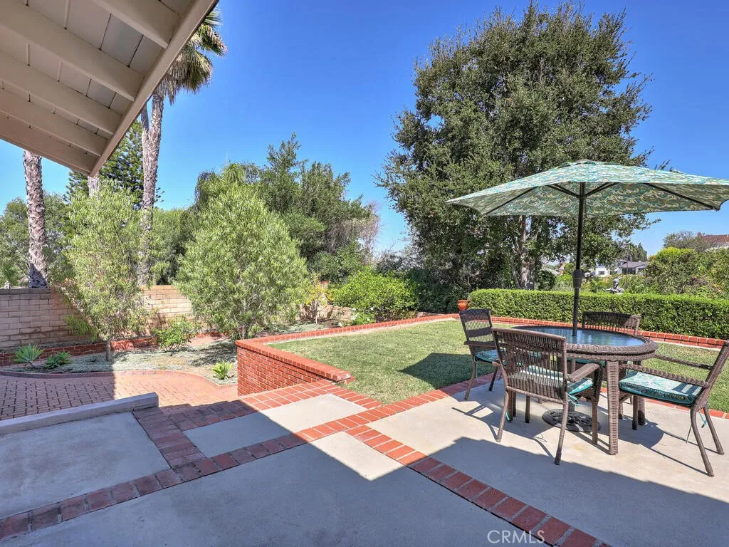 Mission Viejo, California 92691, United States, 3 Bedrooms Bedrooms, ,3 BathroomsBathrooms,Residential,Pending,201354