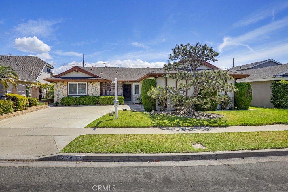 12632 Sylvan
