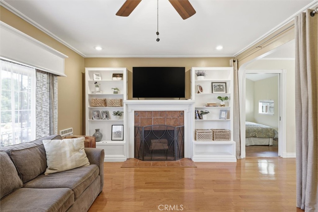 210 E 46th Street