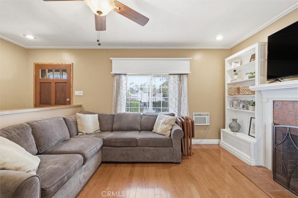 210 E 46th Street