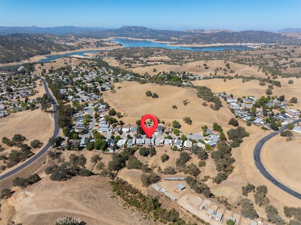 4398 Valley Lane