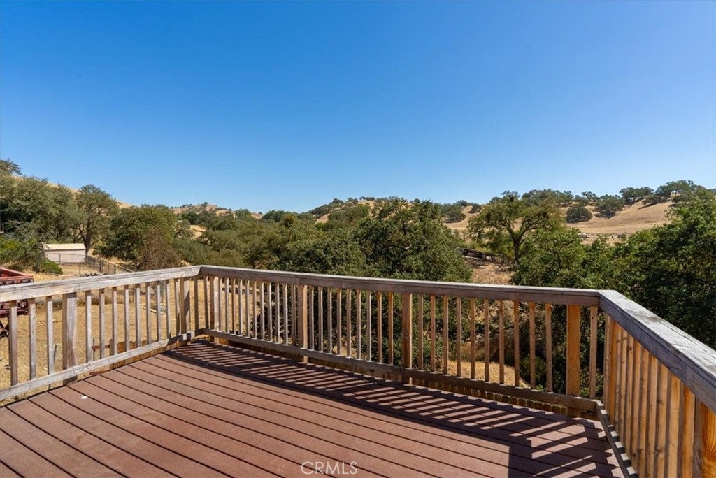 4398 Valley Lane